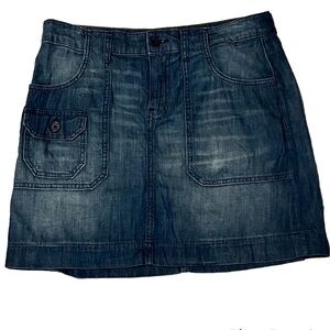 𝅺tommy Hilfiger 2-Pocket  Front Button Blue Denim Skirt size 6
